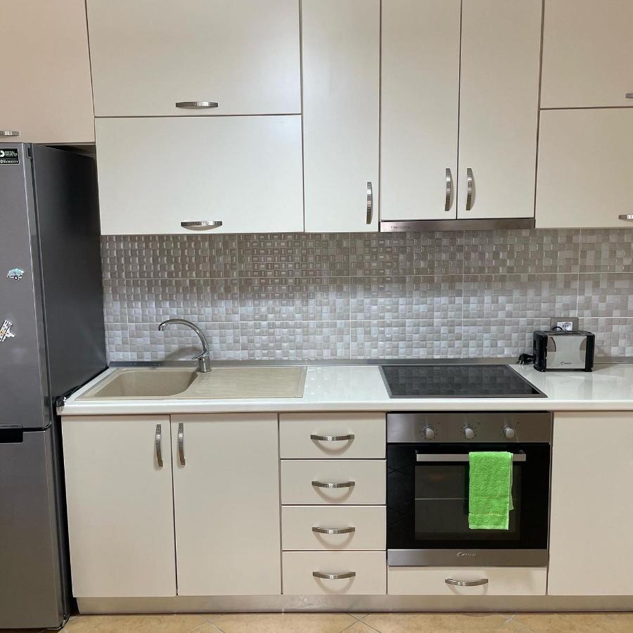 Apartments Korabi Драч Екстериор снимка